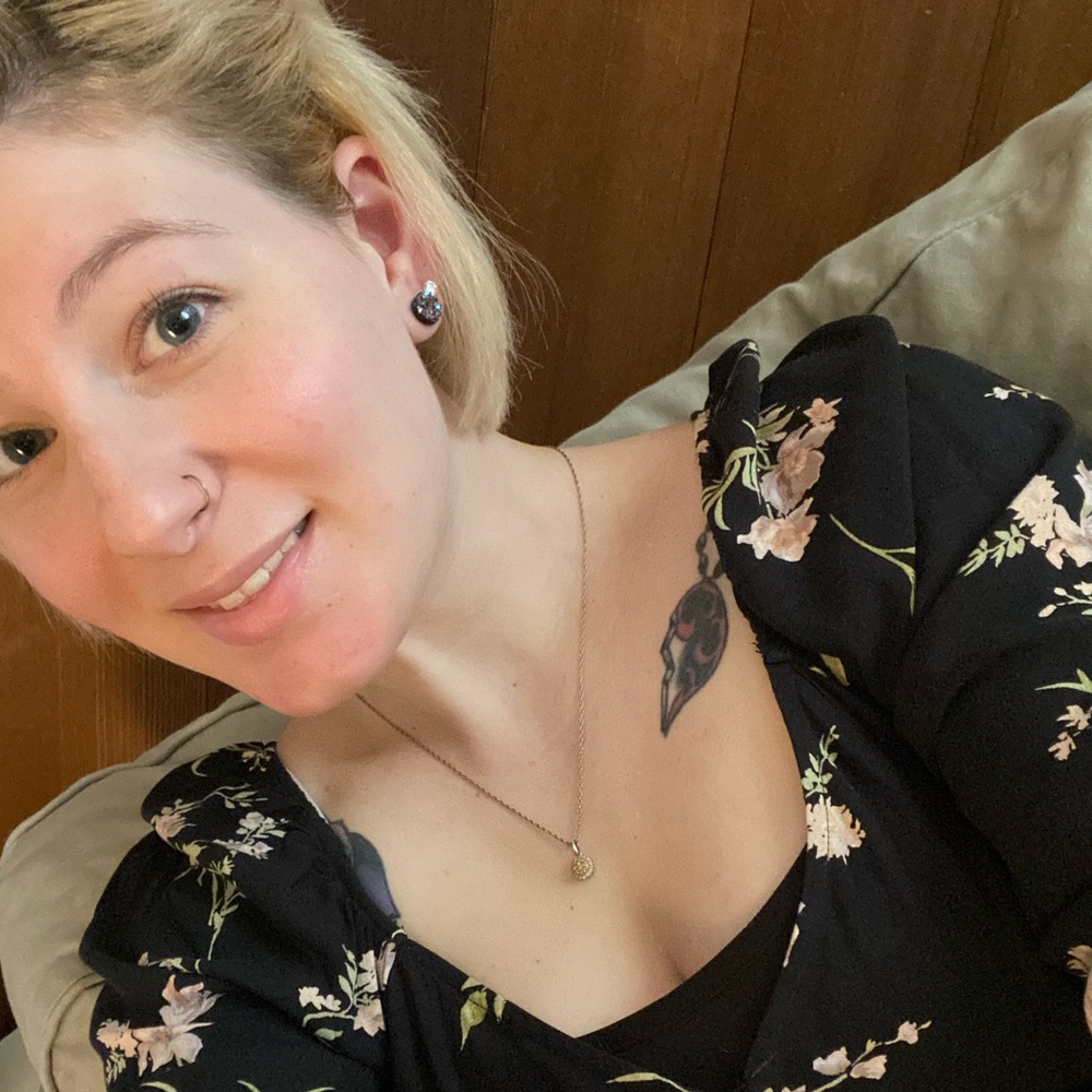 Meet your Posher, Samantha